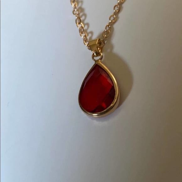 Red Jeweled Drop Pendent on Gold Chain - Picture 4 of 5